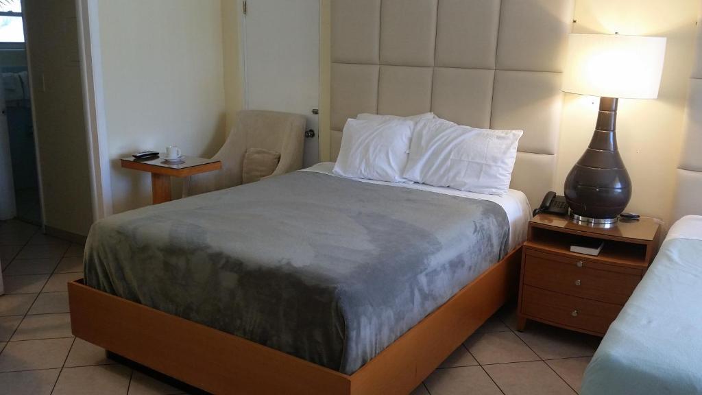 Ocean Mile Hotel photo