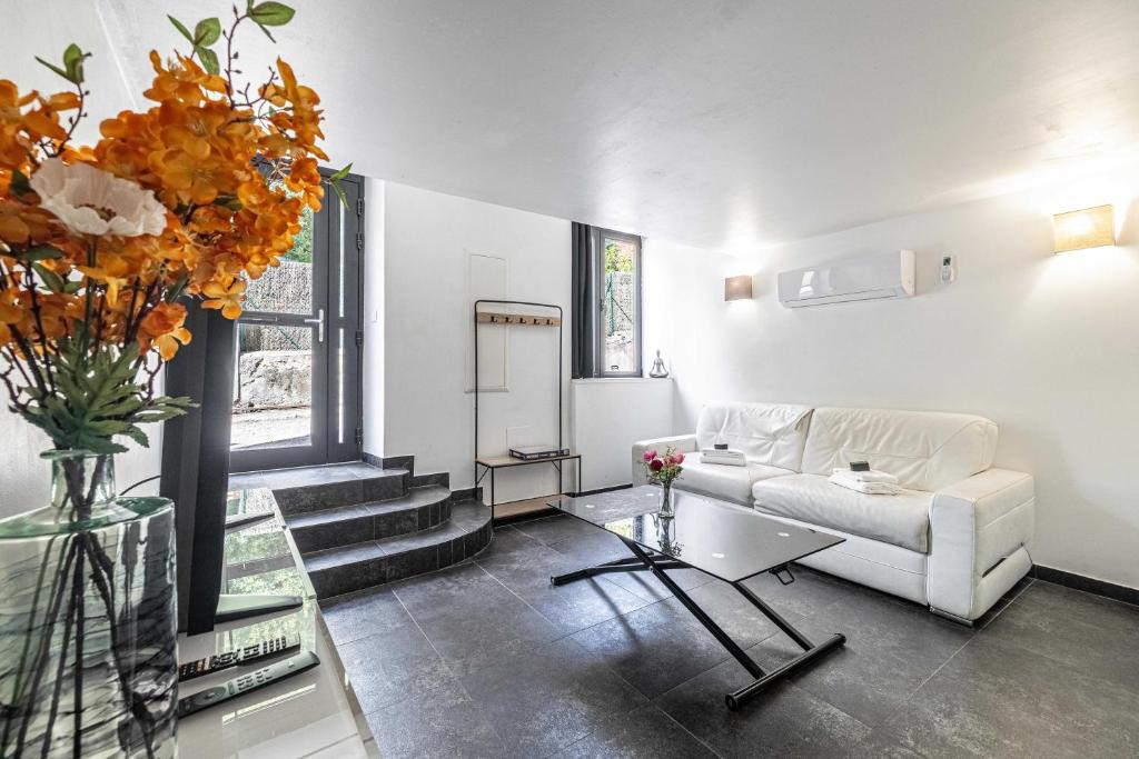 Modern Air-Conditioned Apt 2BR-8P - Cannes - 1