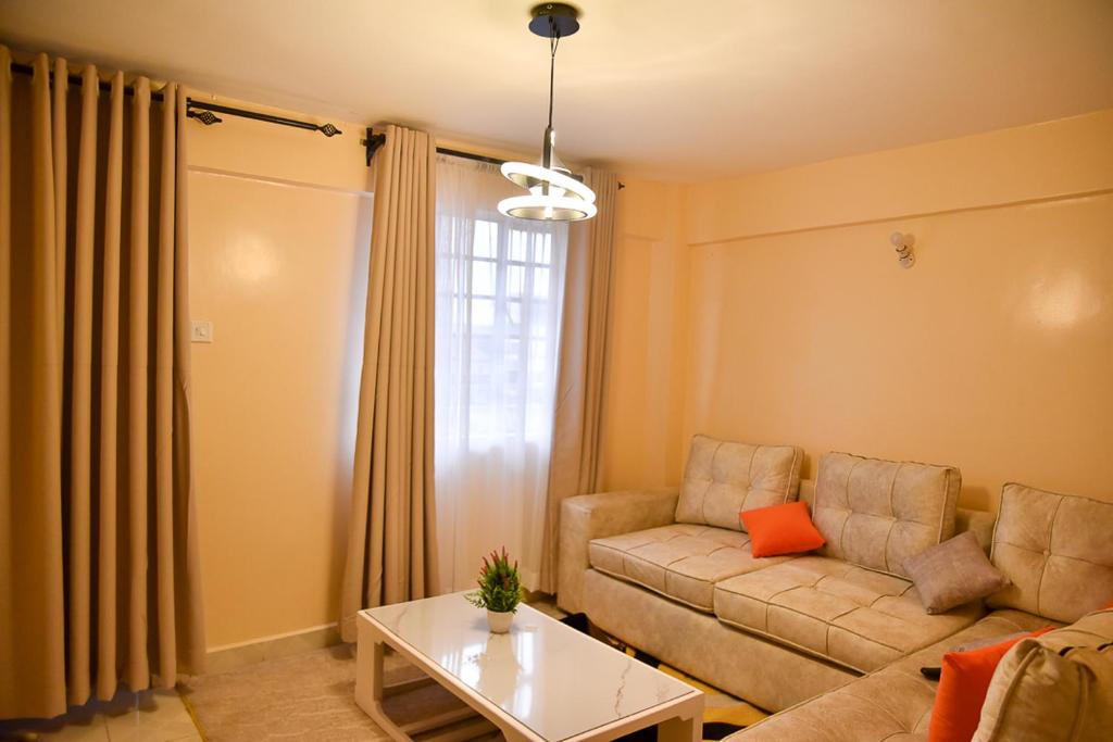 Smart 1BR Apartment in Meru Fast Wi-Fi Near Kinoru Stadium, Gatunga