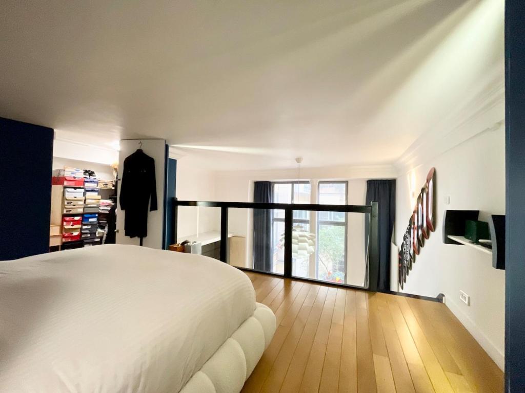 Design and Artistic Loft Marais - 3