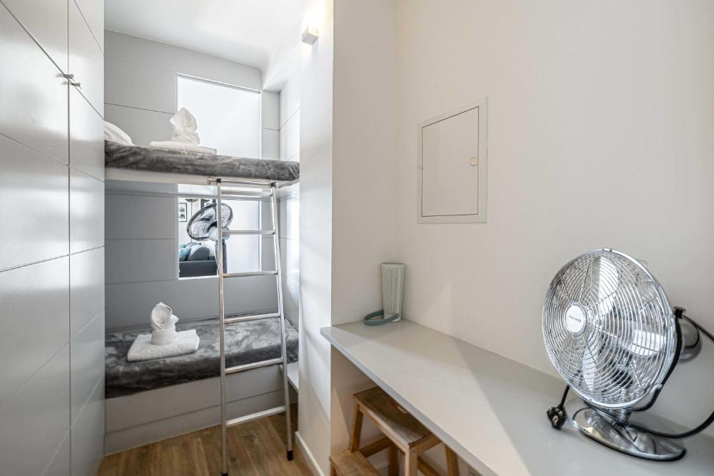 Magnificient 2 bedroom Flat sea view - Residence - Antibes Centre - 3
