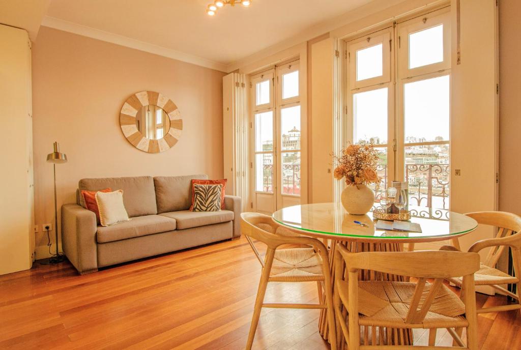 RIBEIRA by YoursPorto