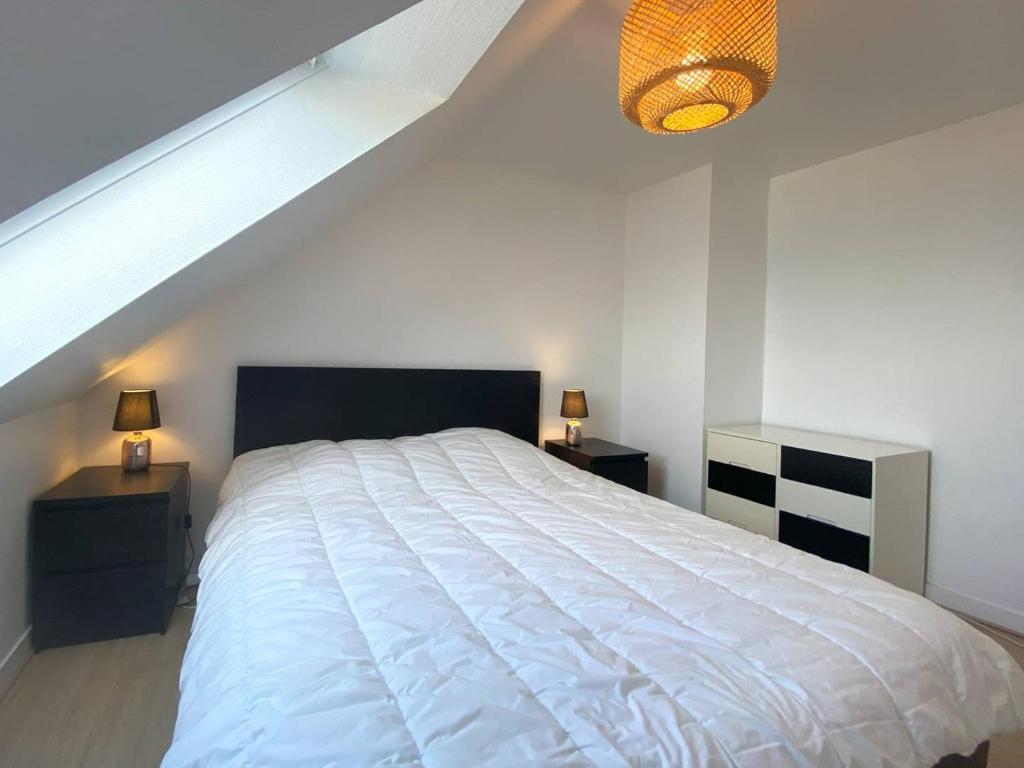Appartement dernier étage avec vue mer à Perros-Guirec, plage de Trestraou - FR-1-368-130 - 5