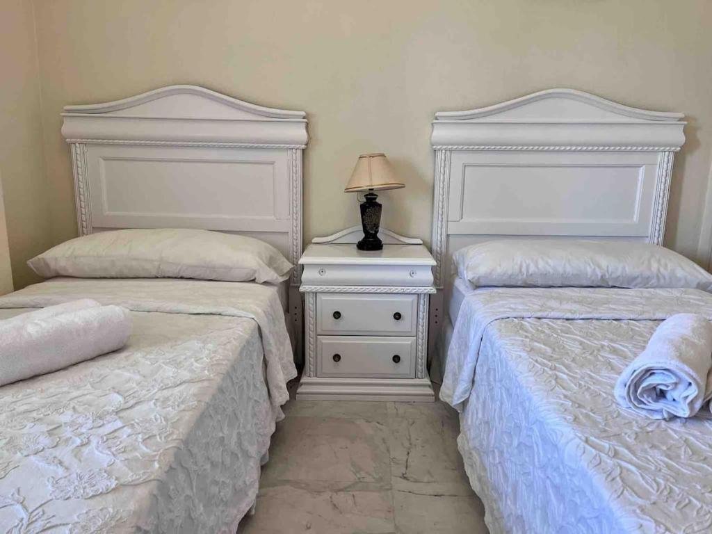 Marina Banus in Puerto Banus 2 bedrooms Pool Parking I - 2