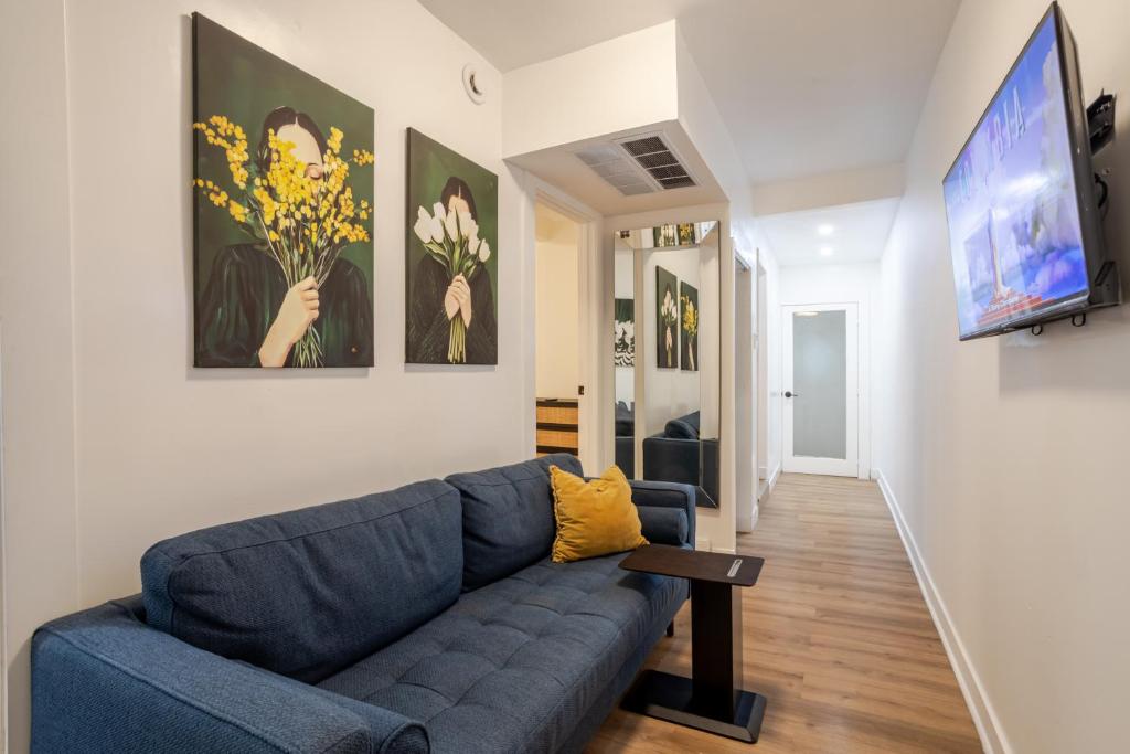 Spacious 3BR in the heart of Village, Montreal