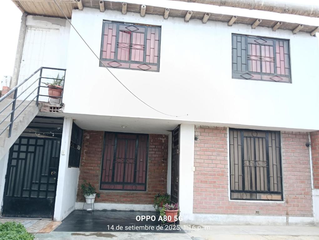 Casita de camucha, Chincha Baja