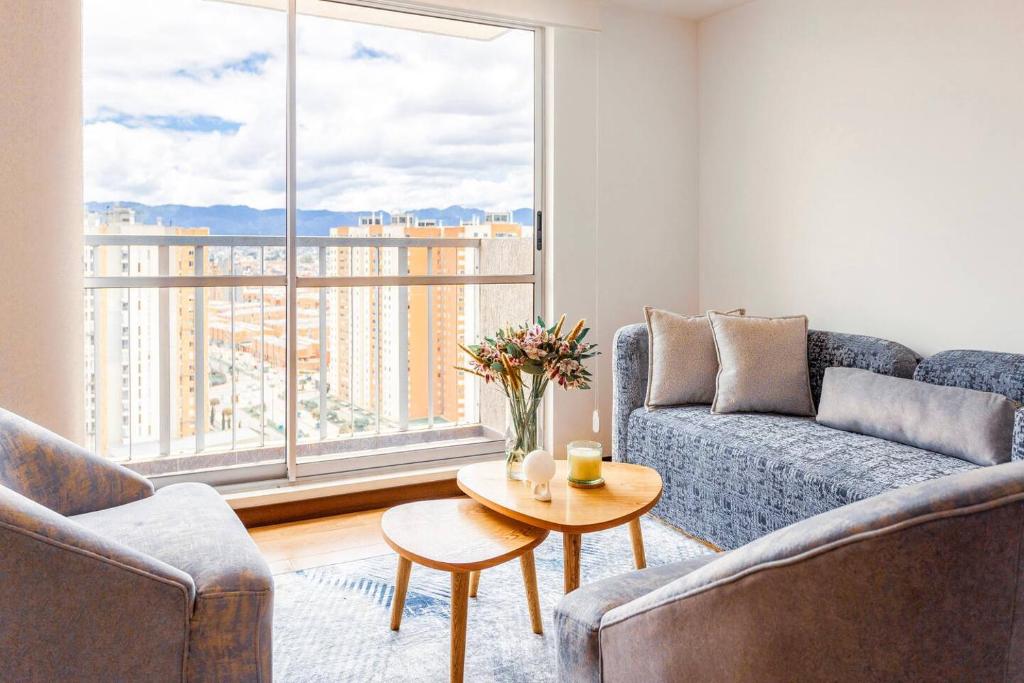 Your Ideal Space View Comfort Prime Location - 1