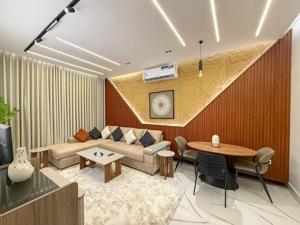 The Square One, Džidda