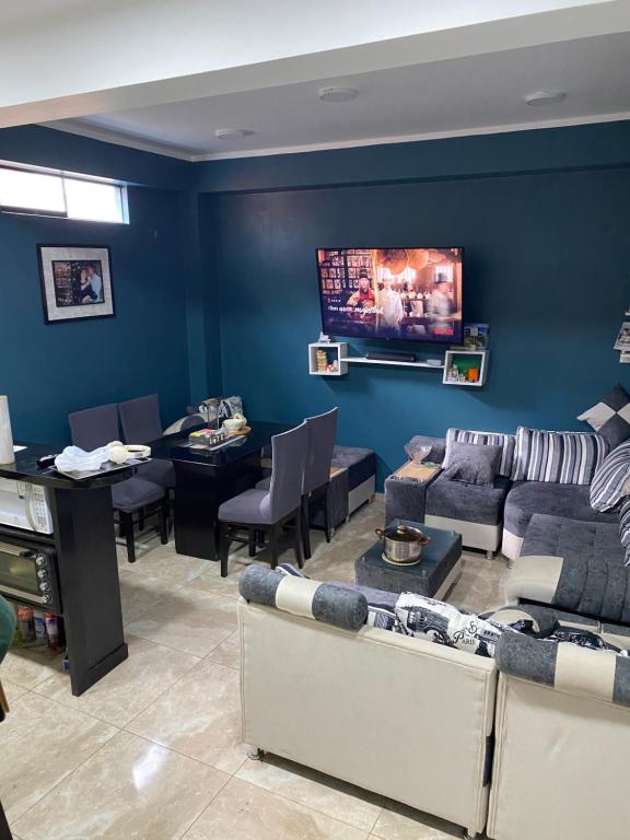 Ortiz House - 3