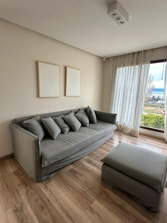 Amplio departamento con 2 baños y ducha premium a 3 min del centro - 2