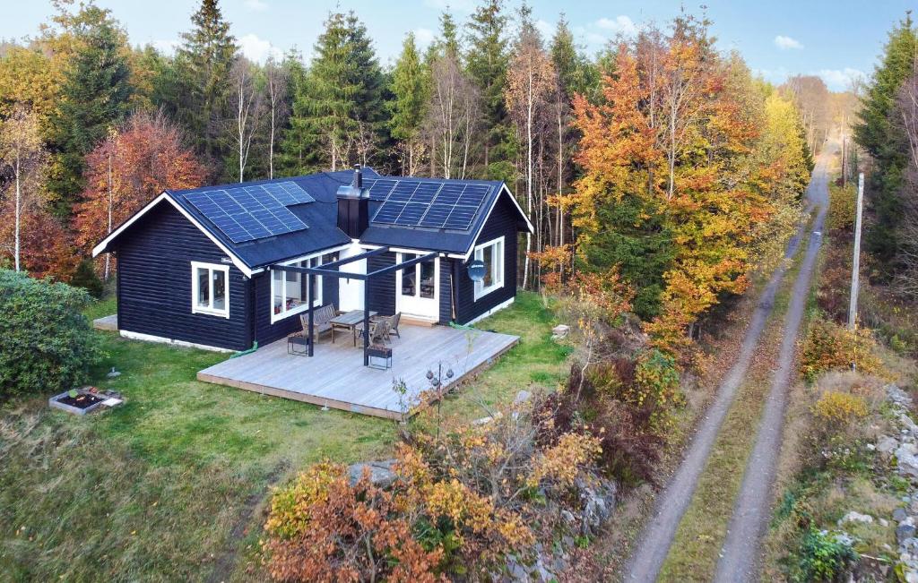 Nice Home In Linderöd With Wifi, Linderöd