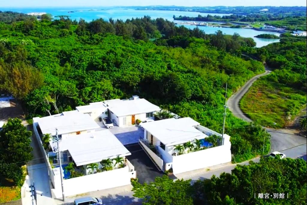 -Villa Rikyu- 離宮別館, Mijakodžima