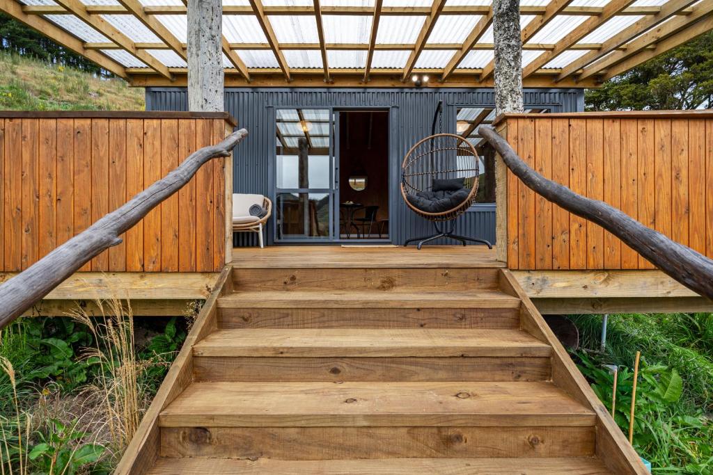 Harakeke Hut, Brightwater