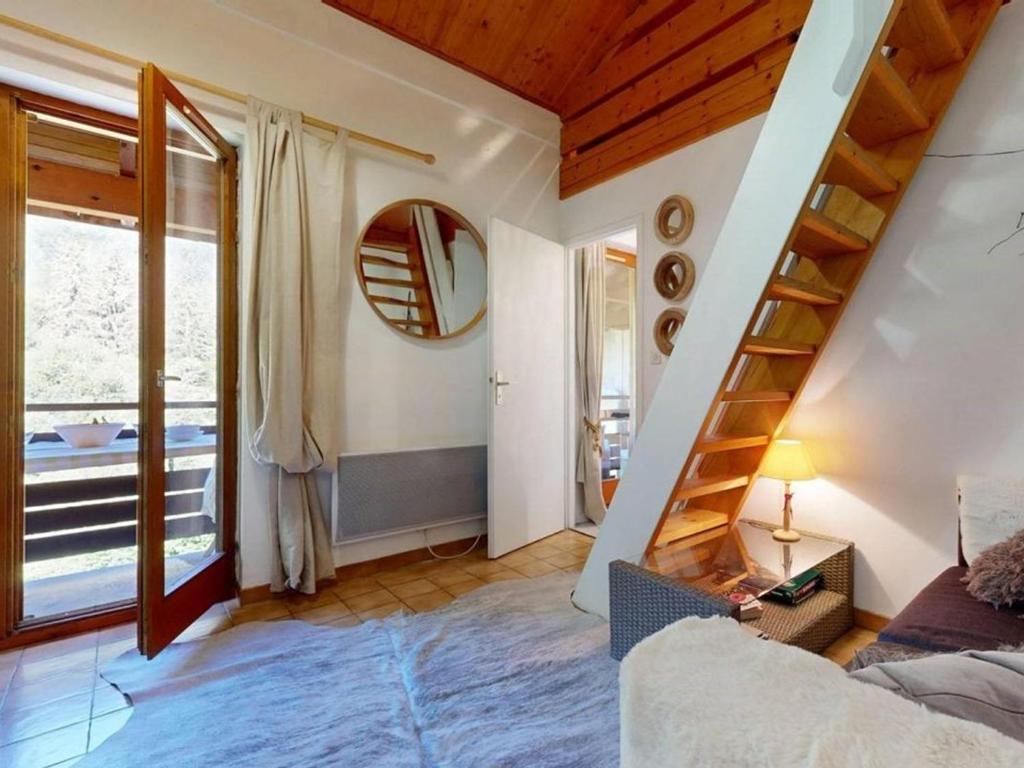 À Louer Duplex T3 à Saint-Jean-d'Aulps avec Balcon - 5