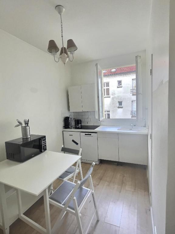 Appartement Chill proche Paris quartier calme proximité de toutes commodités Idéal Professionels et petite famille moins 15 pourcent long séjour - 2