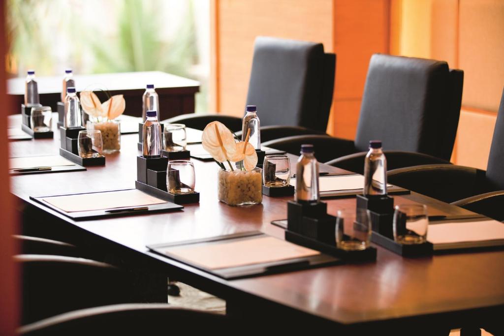 Highly rated by business travelers