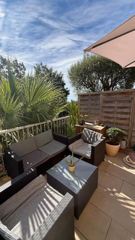 Modern apartment with sunny terrace - 5