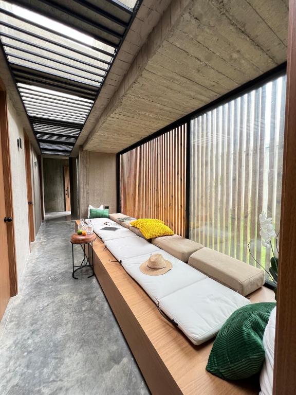 Exclusiva Casa de Campo en Rozo - Piscina, Parqueadero y Zonas Verdes - 4