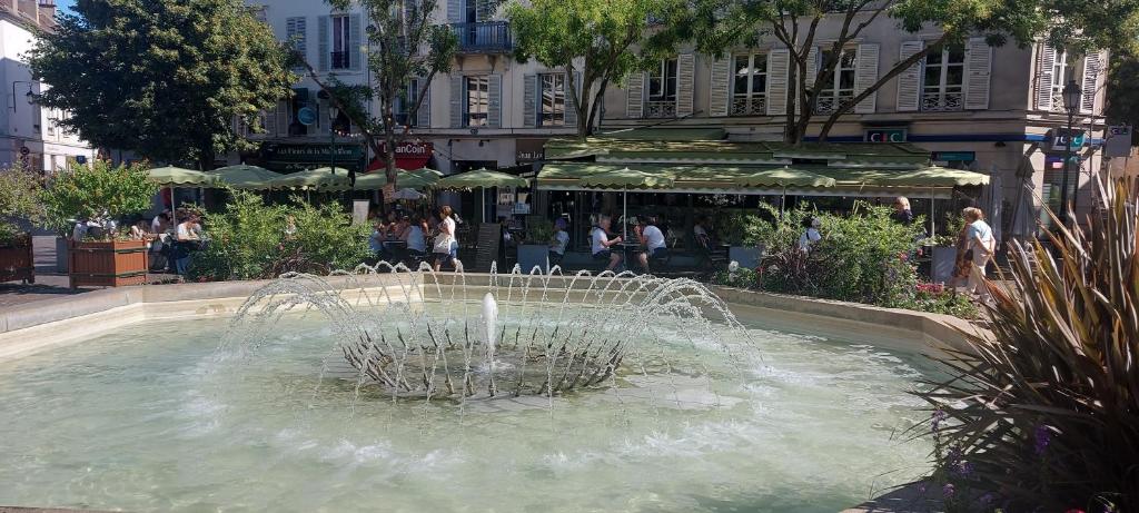 Time of travel, Rueil-Malmaison