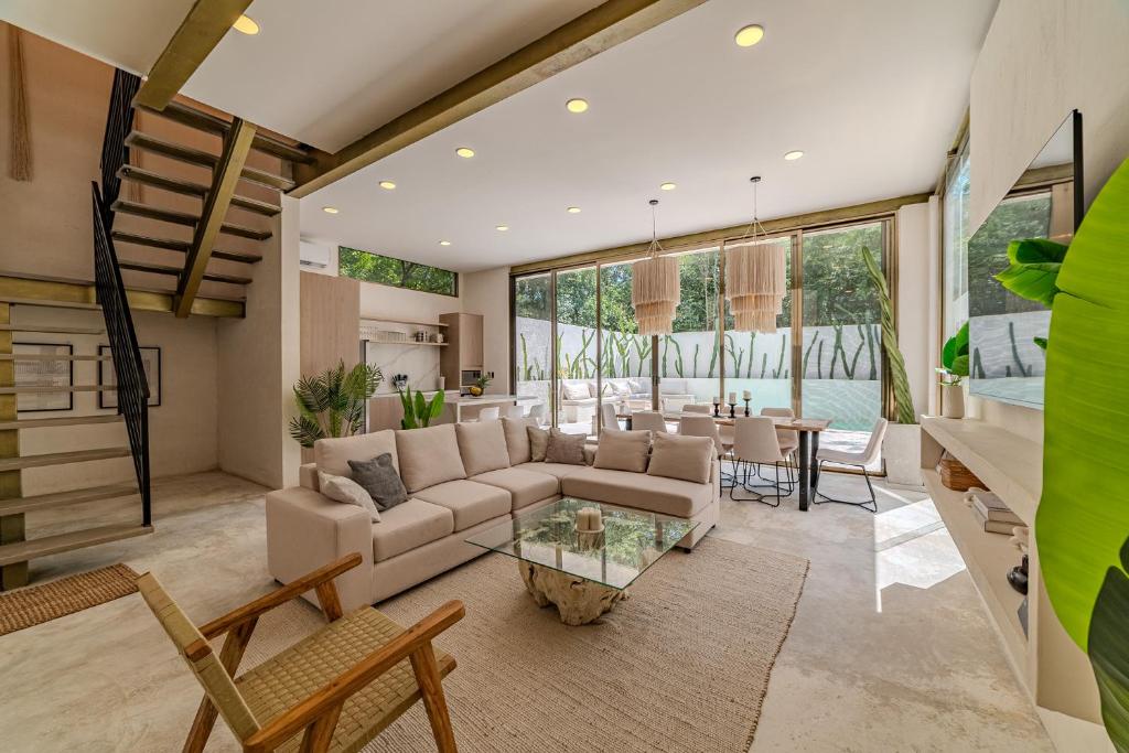 Villa Tulipan Modern 4 bedroom 4 bathroom and private pool - 2