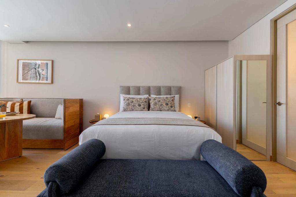 310 Std C Capitalia Contemporary Studio Rooftop Access - 5