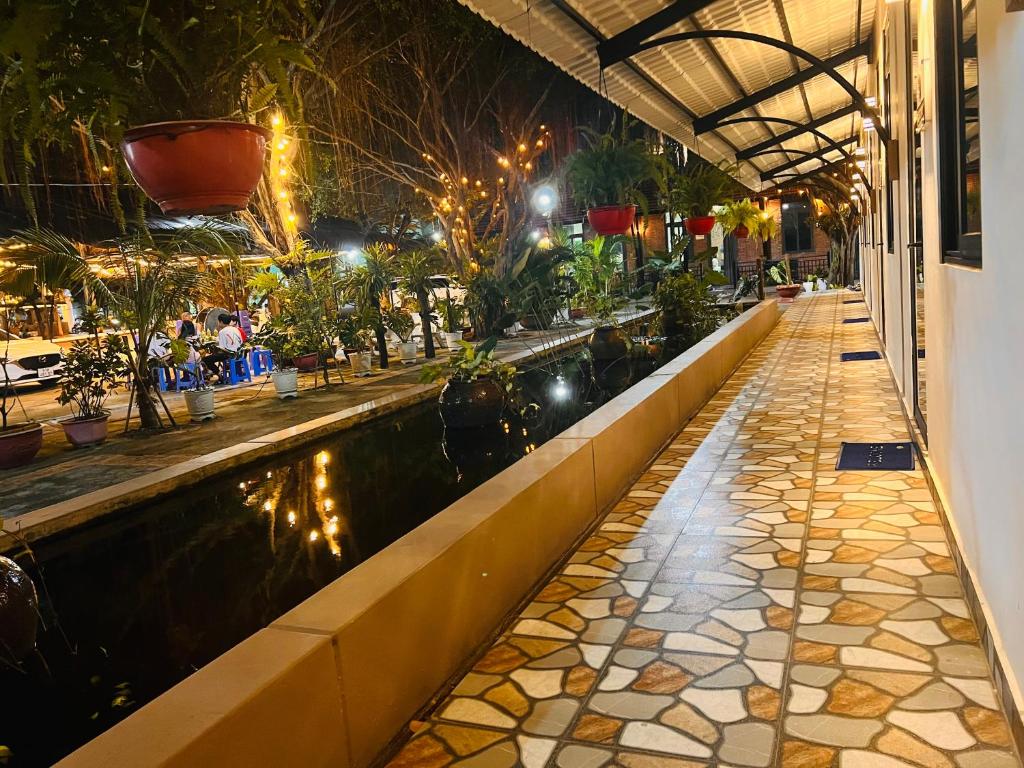 Tùng Thư Garden