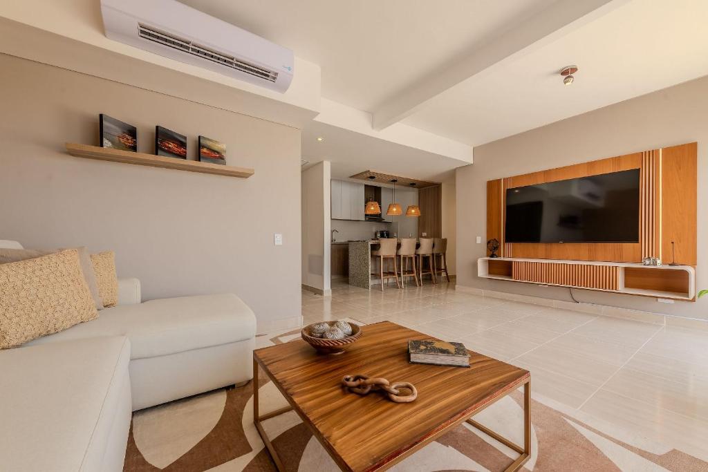 New Modern Condominium Trevi - 4