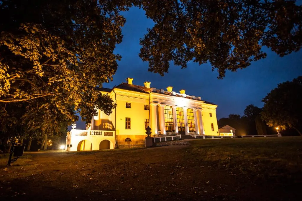 Pakruojis Manor's Palace Boutique Hotel, hotel in Pakruojis