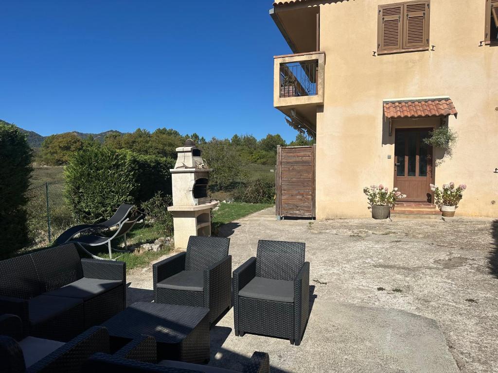 Charming Mountain Escape in Sospel, Perfect for Nature Lovers - 2