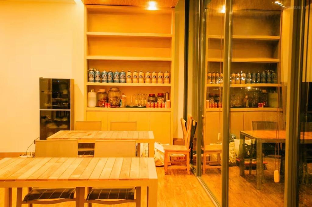 Baique Liangqi Hotel 테라스