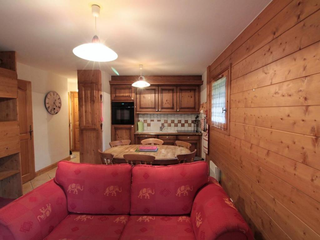 Appartement 3 pièces cabine, 6 pers, face au spa et au ski bus, proche pistes et commodités - FR-1-572-45 - 2