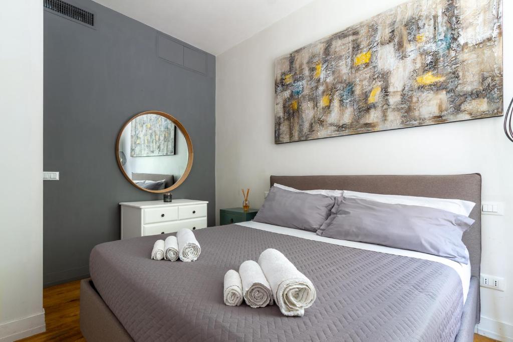 Chic industrial Design apartment by Vatican Museum - 5