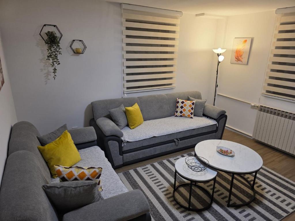 Apartman - stan na dan Four H - 3