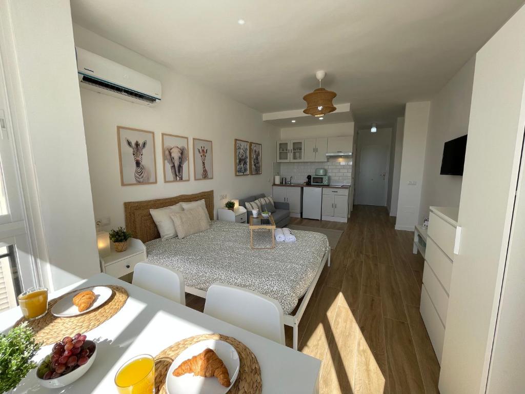 Torremolinos Center Topviews Studio by Stay Belonio - 2