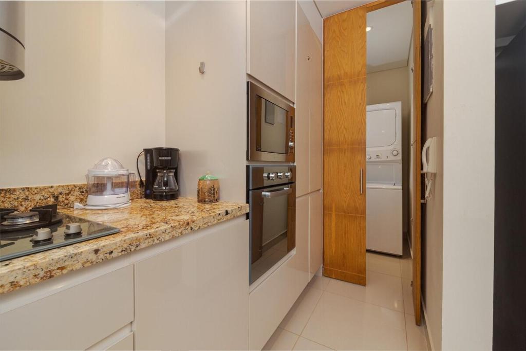 Luxurious apartment in condominium H2 with a view of the sea apto 2706 - 3