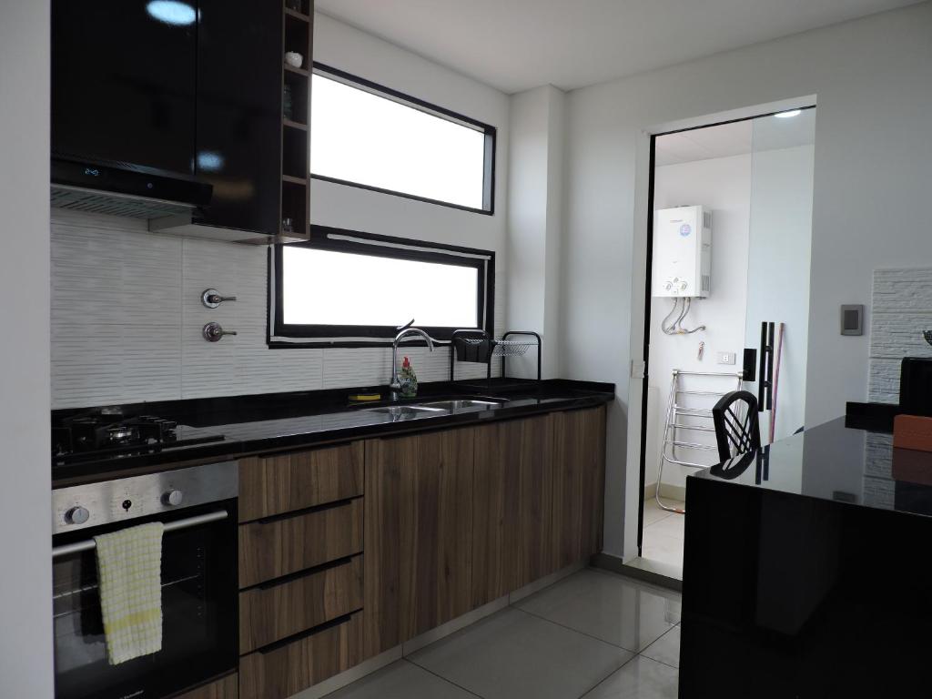 Hermosas Vistas y Excelente Ubicación - 4