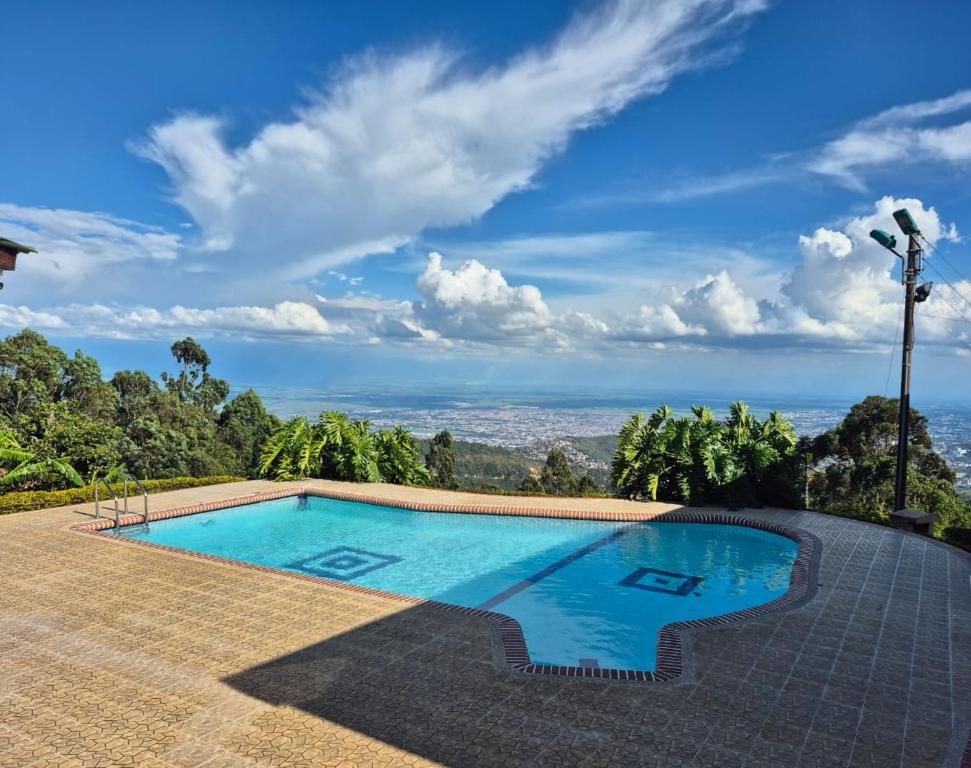 Villa Isabel - Vista Panorámica, Piscina y BBQ - 1