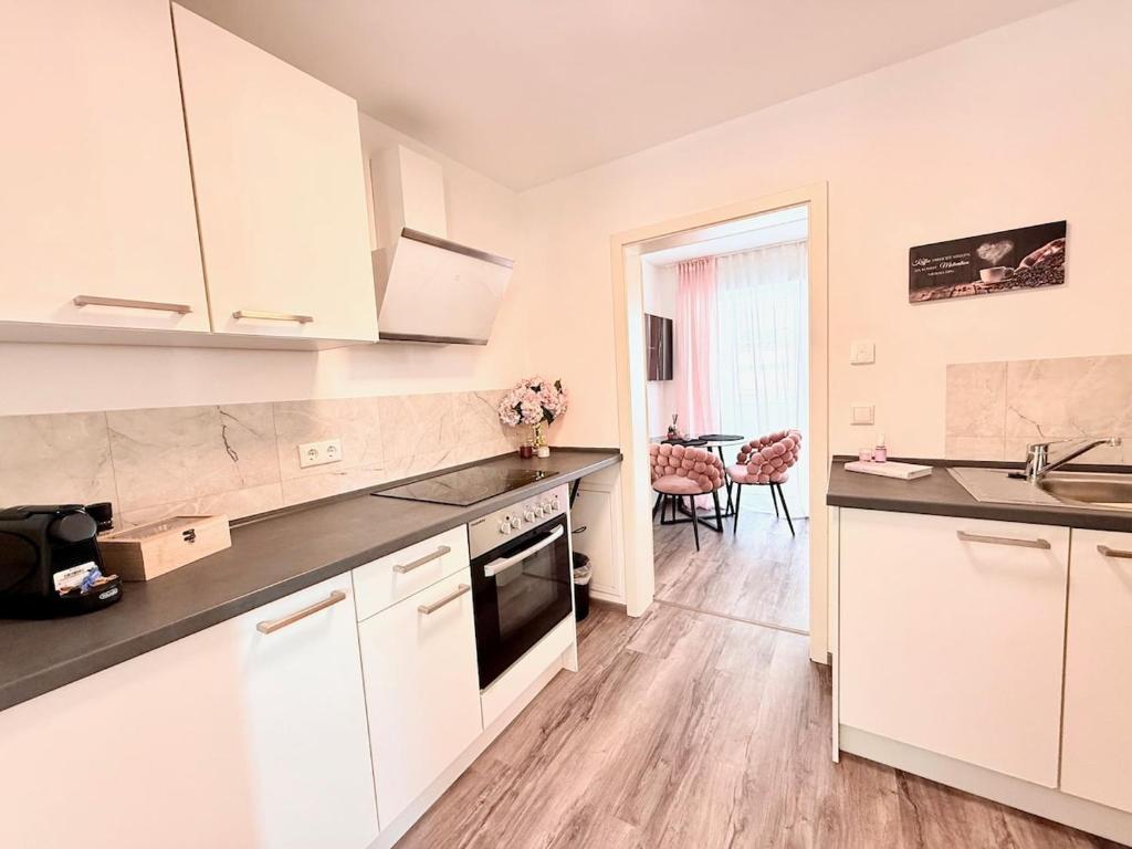 App Balkon Amazon Prime Zentrumsnah Self Checkin, Augsburg