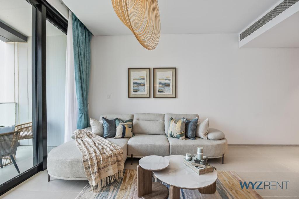 Deluxe 1 BR in The Address JBR Beachfront Access, Dubaï