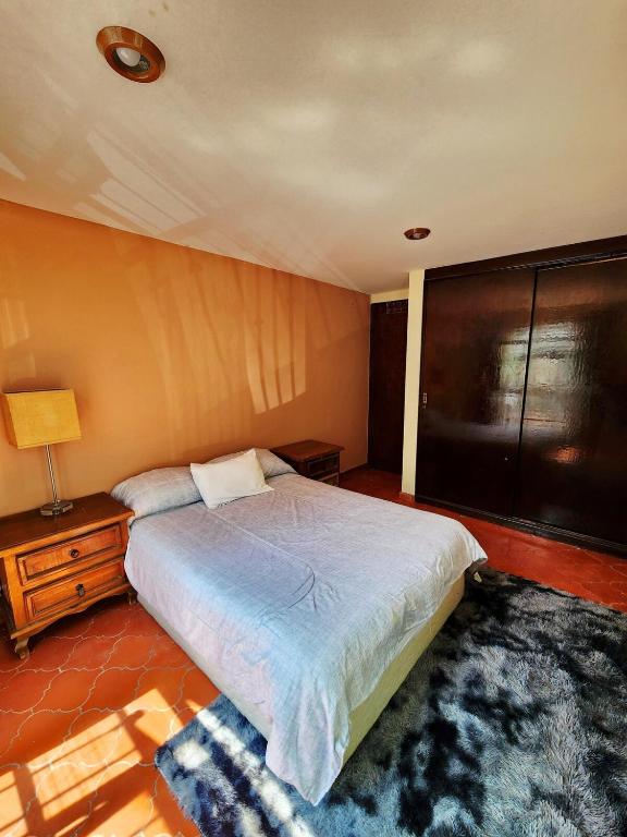 Room with Parking near the Center - 2