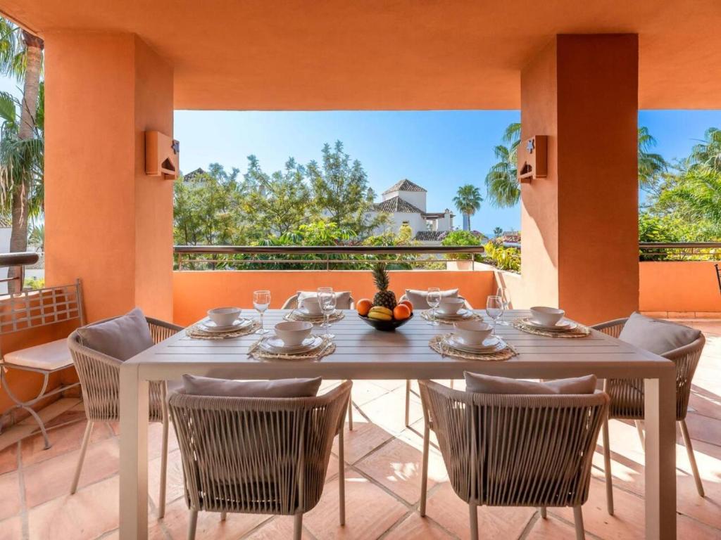 Holiday penthouse in Marbella, Beachfront - 3