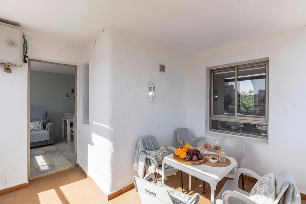 Acogedor apartamento con piscina y terraza, cerca del mar - 2