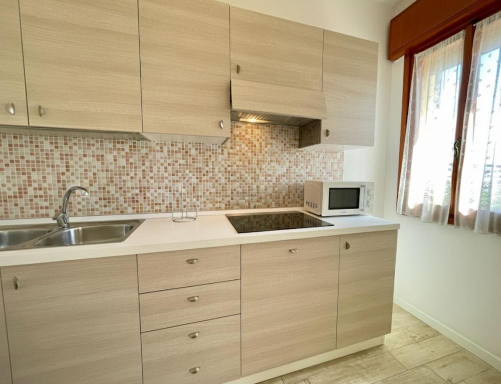 Spacious apartment near the beach - 3