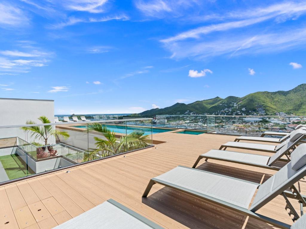 The Hills Residence at Simpson Bay, Simpson Bay