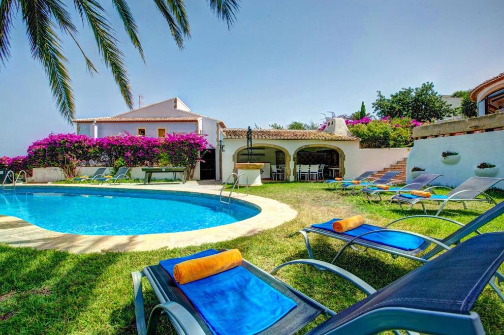 Villa Cau by Villa Plus - 4