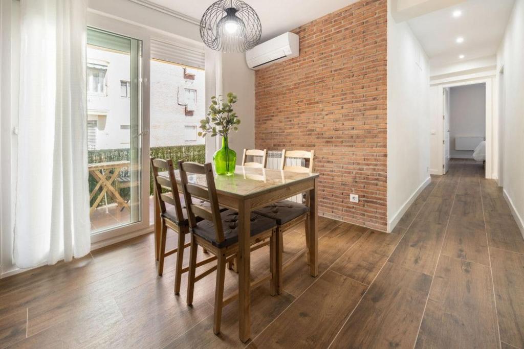 Spacious Bright-3Bedrooms 2Bathrooms-Av. America - 5