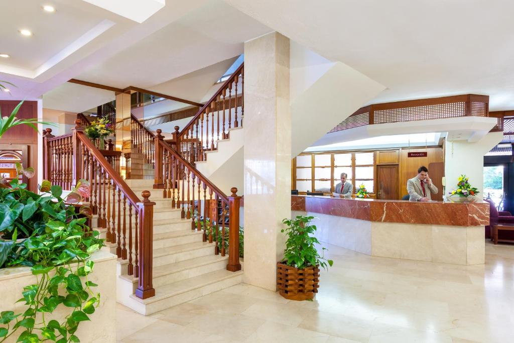 Apartamentos Masaru — Hotel building in Puerto de la Cruz, Canary Islands