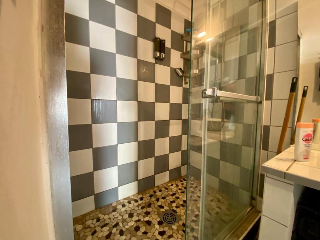 Bel Appartement Avec Parking à 2 pas et Climatisation - 4