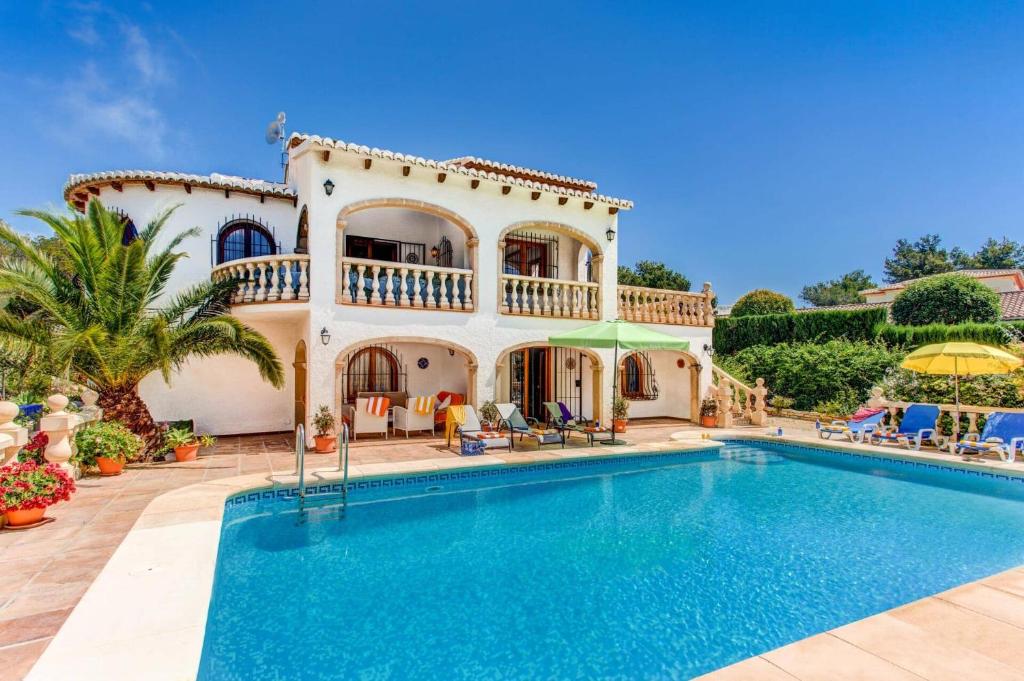 Villa Enzo by Villa Plus - 1