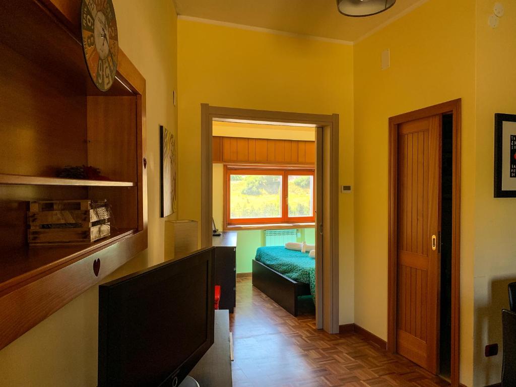 Skiing House - 3